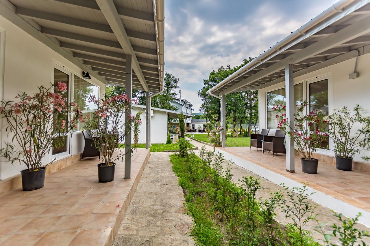 St Anastasia Hotel Burgas ภายนอก รูปภาพ